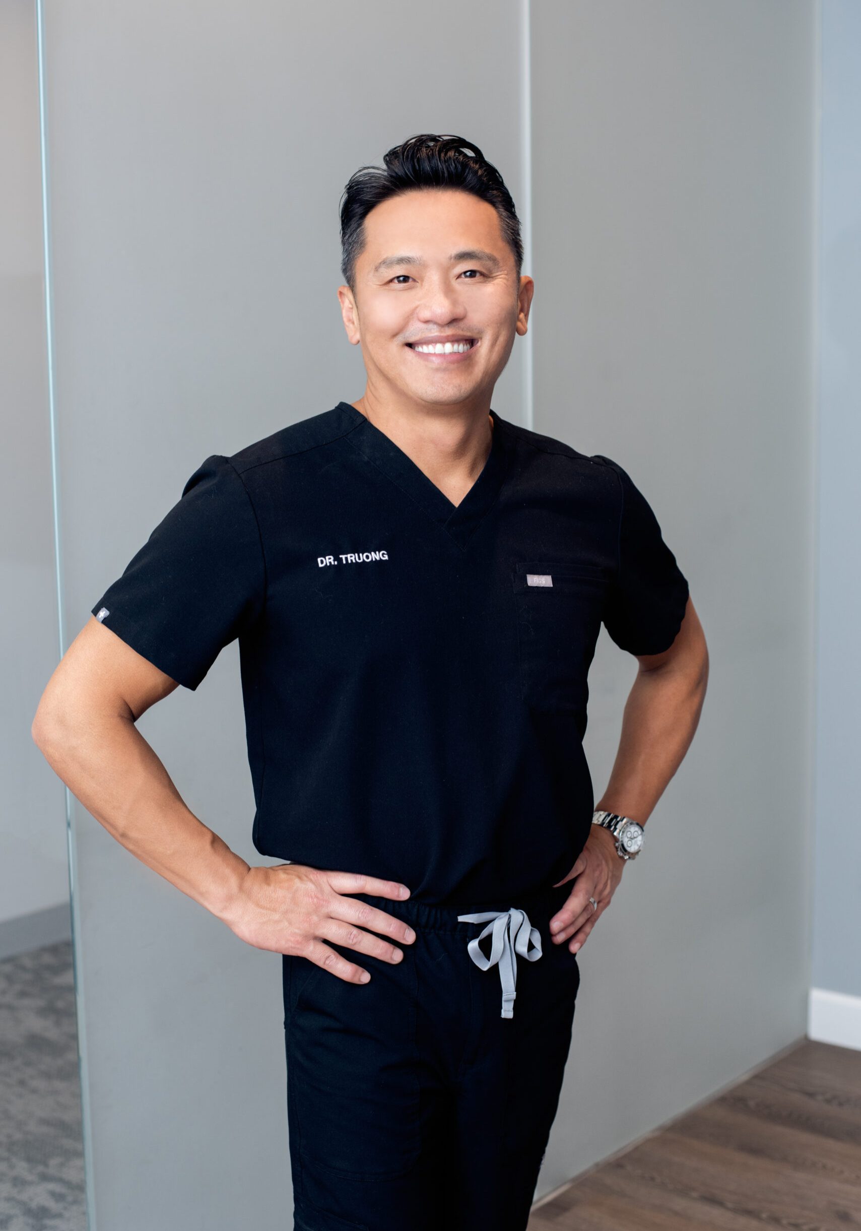 Dr. Anh Tuan Truong Chicago Breast and Body BBL Surgeon